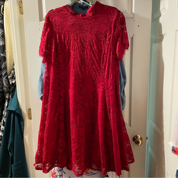 Torrid 2X Red Lace High Neck Date Night Peep Hole Skater Mini Dress NWT - Picture 2 of 7
